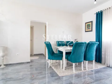 Izdavanje, kuća, 140m², Donji Kokoti, Podgorica - image 5