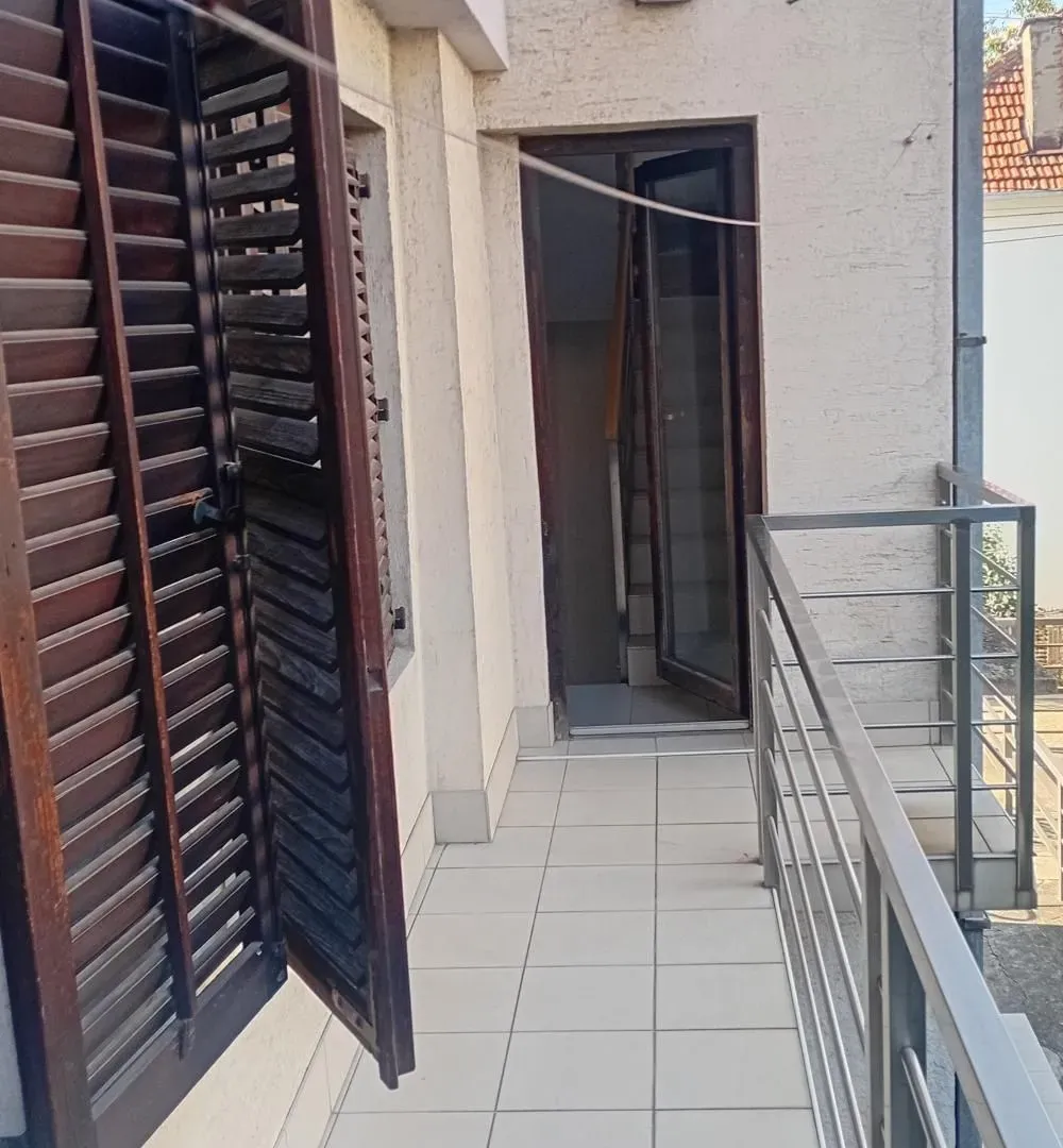 Prodaja, trosoban stan, 65m², Mali Mokri Lug, Zvezdara Sve Podlokacije