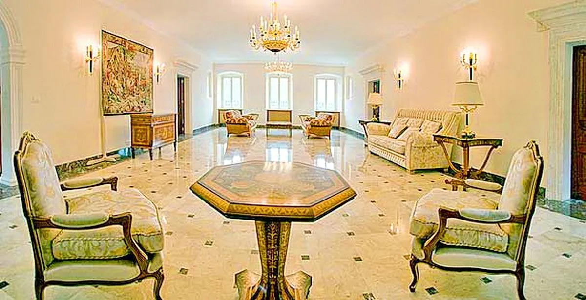 Sale, house, 1500m², Dobrota, Kotor