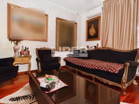 Stan in Vukov Spomenik