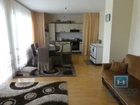 Sale, house, 279m², Strelište, Jagodina - image 17