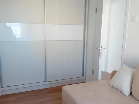 Rent, three bedroom apartment, 65m², Medijana, Niš - image 6