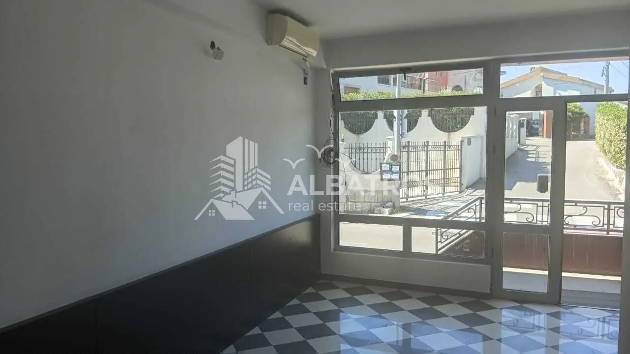 Rent, office space, 20m², Bar, Crna Gora