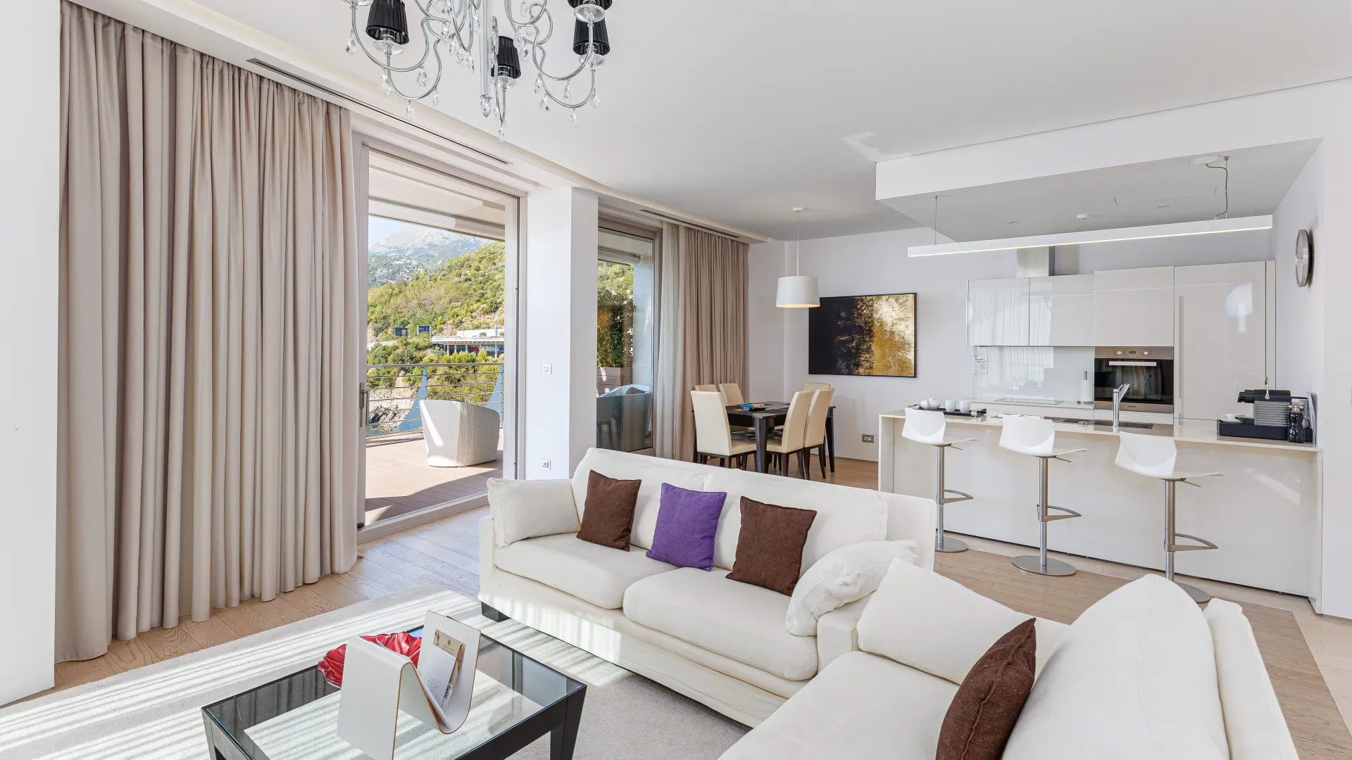 Sale, two bedroom apartment, 146m², Dukley Gardens, Budva