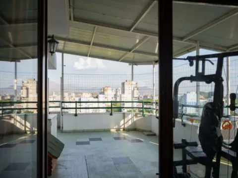 Prodaja, trosoban stan, 134m², Blok 6, Podgorica - image 2