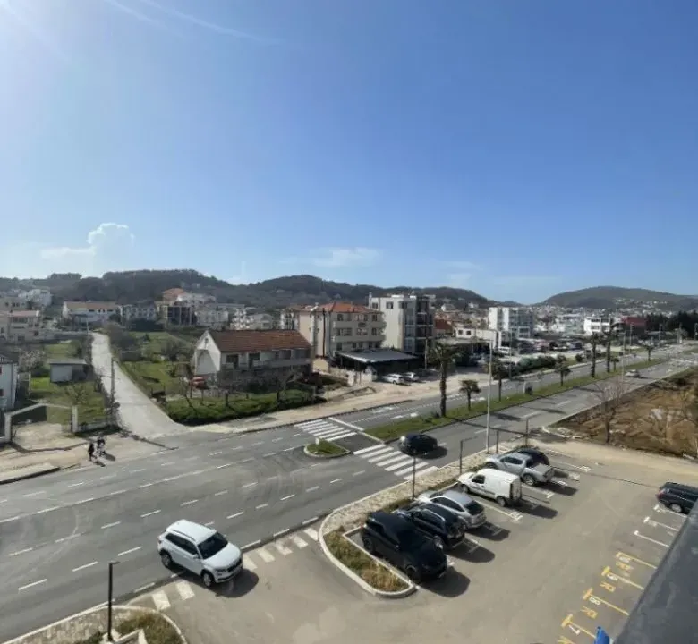 Prodaja, jednosoban stan, 50m², Velika Plaža, Ulcinj