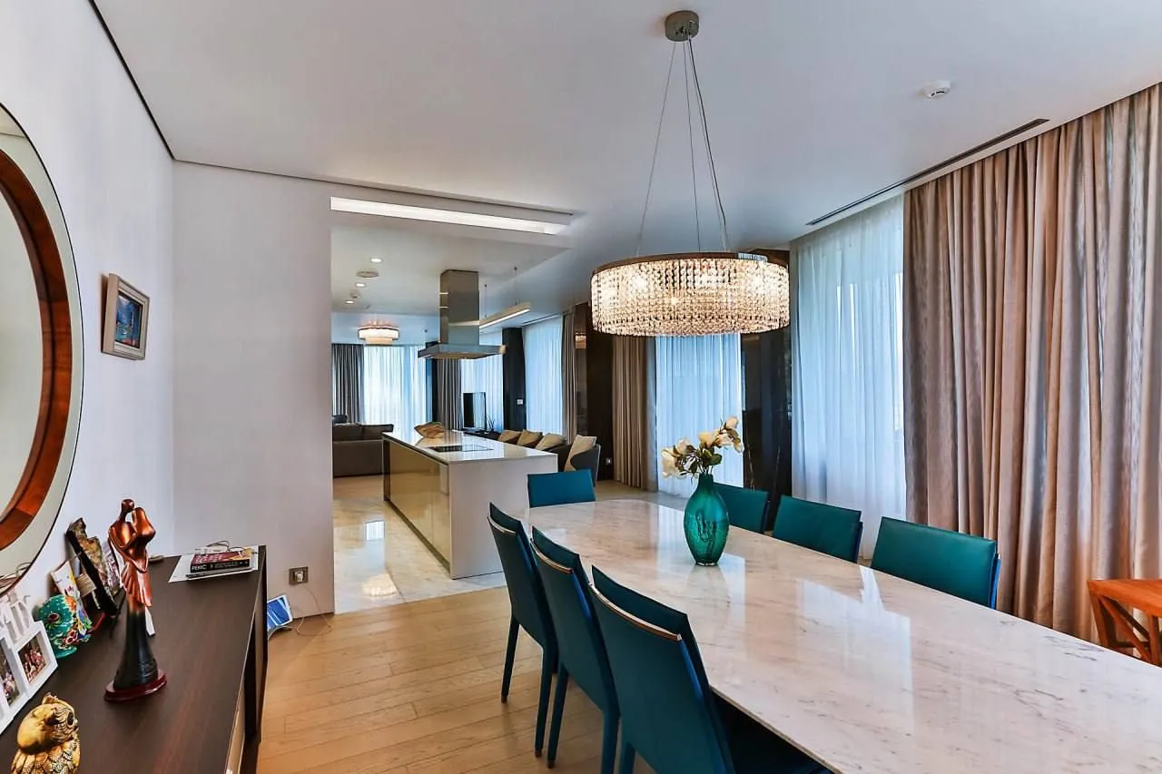 Sale, three bedroom apartment, 572m², Dukley Gardens, Budva