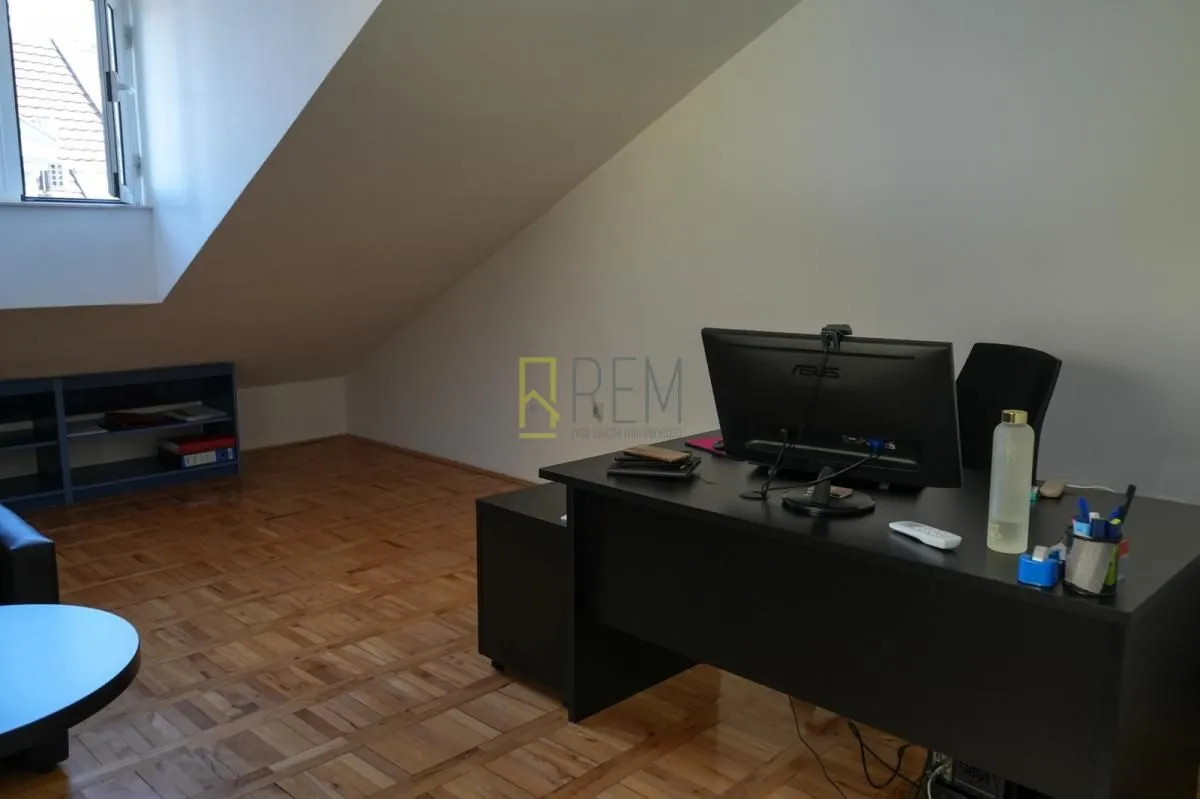 Sale, office space, 145m², Centar, Podgorica