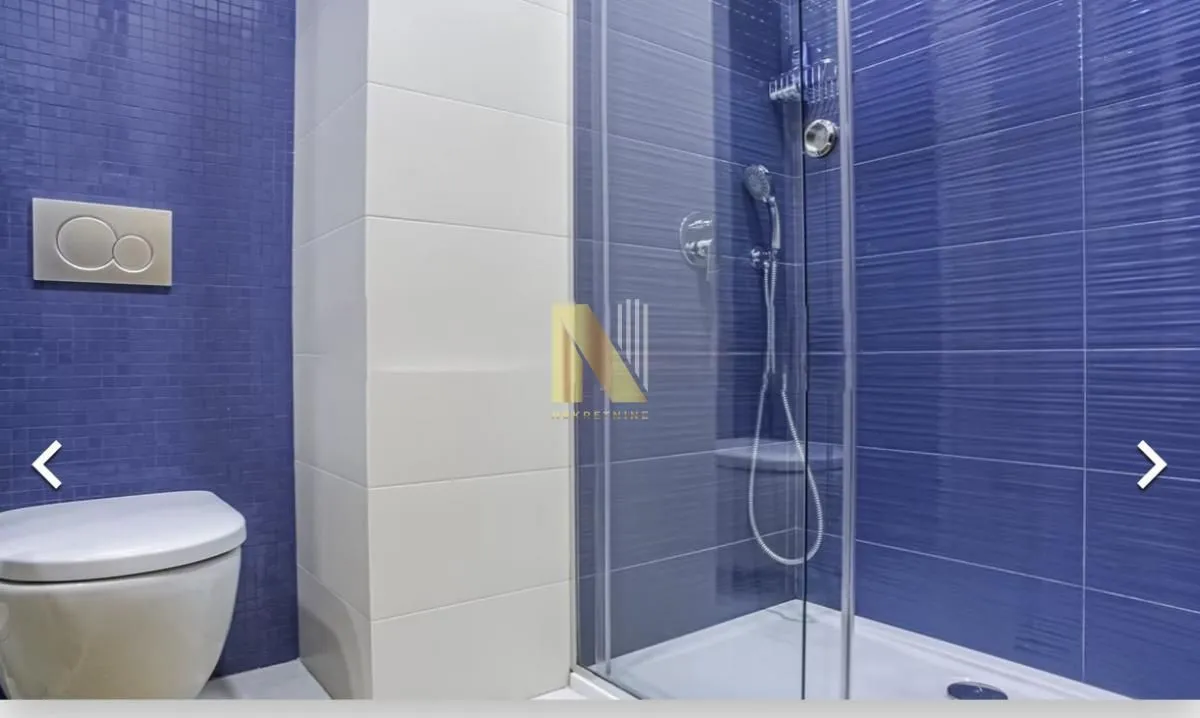 Izdavanje, četvorosoban stan, 102m², Centar, Novi Sad