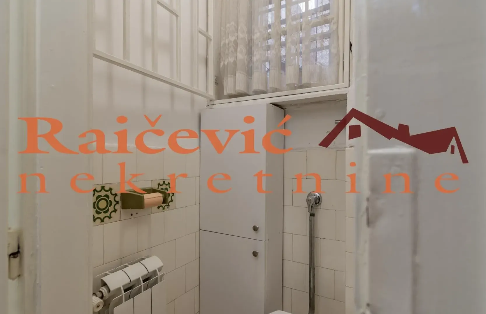 Prodaja, četvorosoban stan, 120m², Stari Grad, Beograd