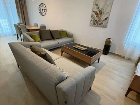 Sale, two bedroom apartment, 68m², Bečići, Budva - image 1