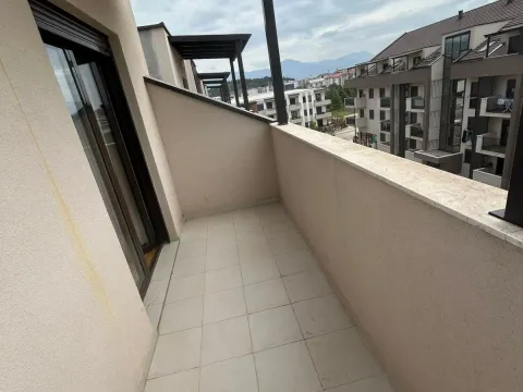 Prodaja, jednosoban stan, 46m², Zabjelo, Podgorica - image 9