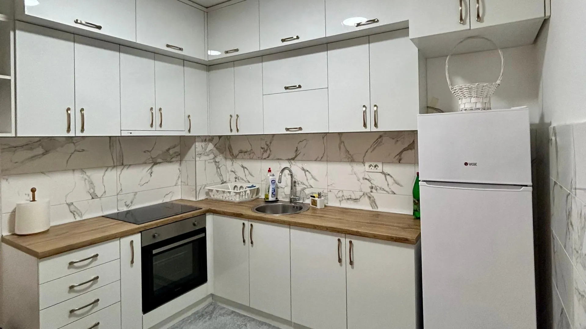 Izdavanje, jednosoban stan, 45m², Tuški Put, Podgorica