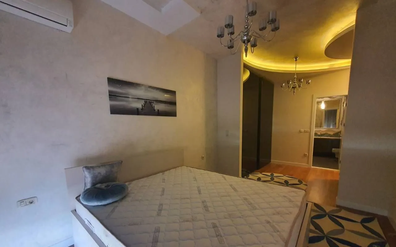 Rent, three bedroom apartment, 270m², Gorica C, Podgorica
