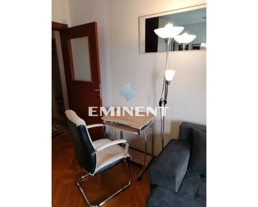 Izdavanje, stan, 40m², Voždovac Sve Podlokacije, Beograd