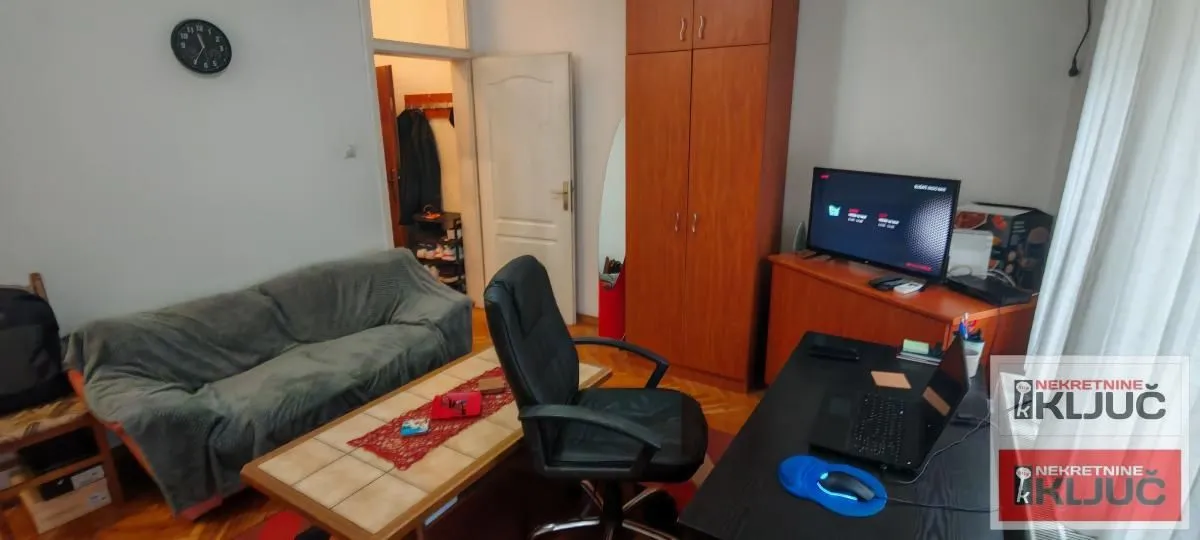Izdavanje, jednosoban stan, 25m², Centar, Novi Sad