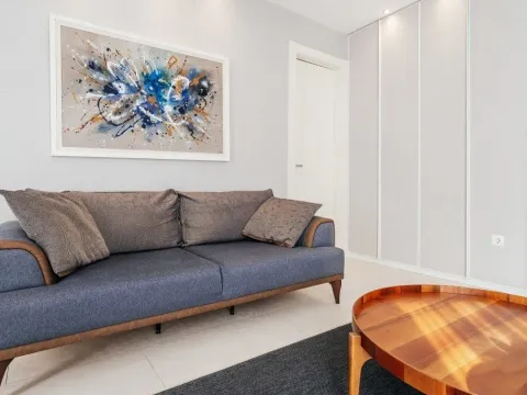 Prodaja, jednosoban stan, 45m², Centar, Tivat - image 3