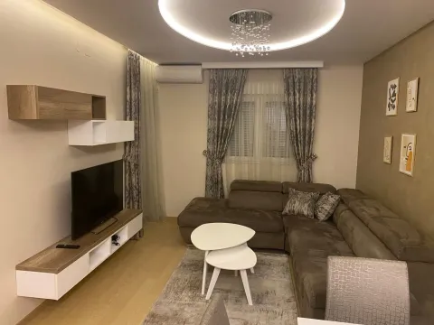 Rent, one bedroom apartment, 50m², City Kvart, Podgorica - image 1