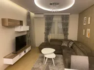 Izdavanje, jednosoban stan, 50m², City Kvart, Podgorica