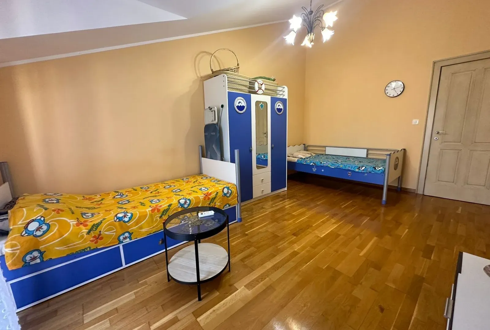 Izdavanje, kuća, 180m², Lastva Grbaljska, Kotor
