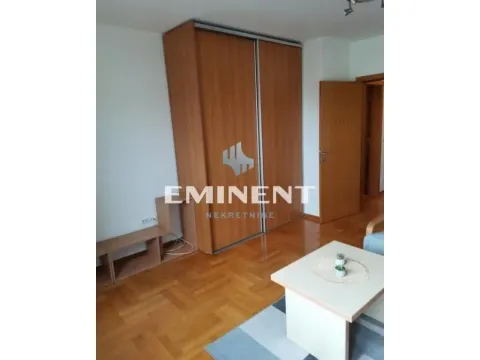 Izdavanje, jednosoban stan, 28m², Autokomanda, Voždovac Sve Podlokacije - image 3