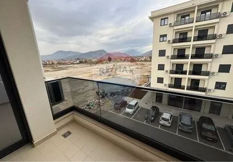 Izdavanje, jednosoban stan, 47m², City Kvart, Podgorica - image 3