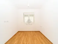 Prodaja, jednosoban stan, 46m², Stari Aerodrom, Podgorica - image 5