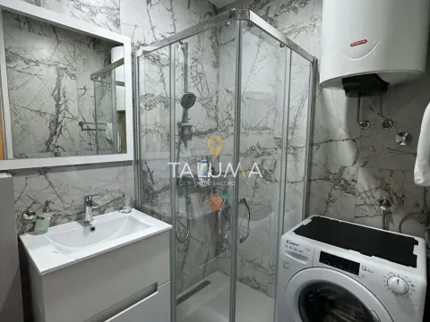 Rent, two bedroom apartment, 78m², Blok 5, Podgorica - image 9