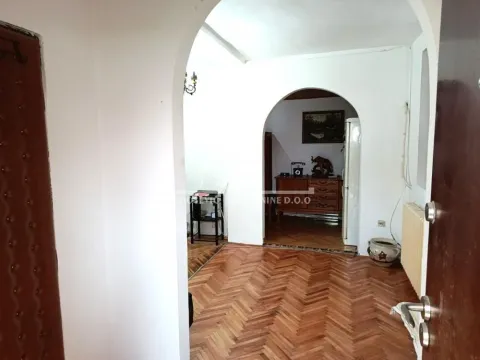 Prodaja, dvosoban stan, 68m², Petlovo Brdo, Beograd - image 3