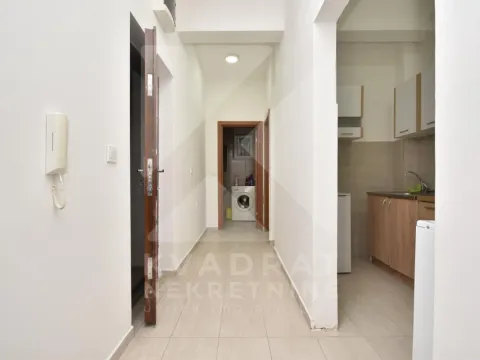 Rent, one bedroom apartment, 50m², Stari Aerodrom, Podgorica - image 9