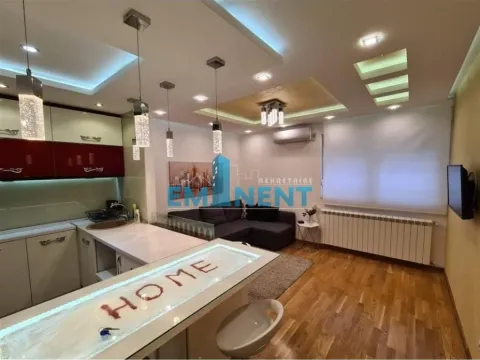 Izdavanje, dvosoban stan, 50m², Palilula Sve Podlokacije, Beograd - image 3