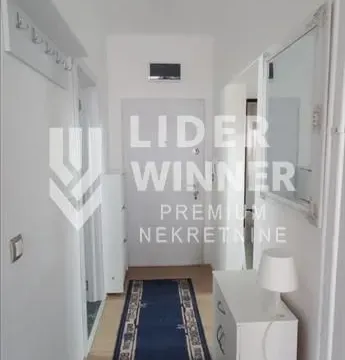 Rent, two bedroom apartment, 46m², Stari Grad, Beograd - image 3