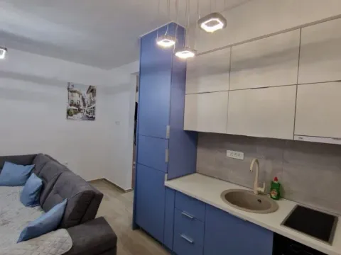 Izdavanje, jednosoban stan, 32m², Igalo, Herceg Novi - image 8