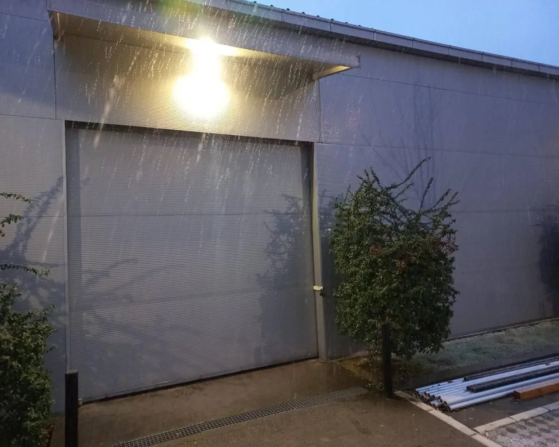 Rent, office space, 180m², Kneževac, Beograd