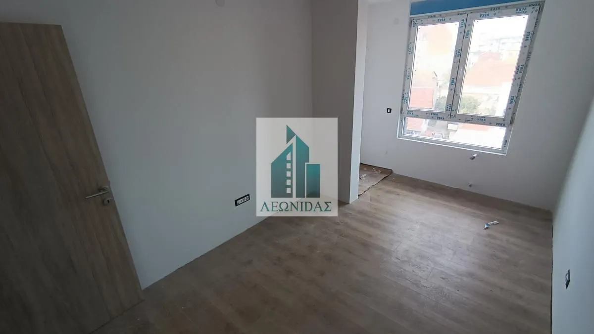 Prodaja, dvosoban stan, 64m², Medijana, Niš