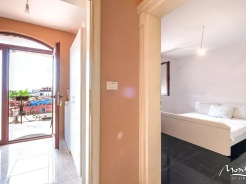 Prodaja, kuća, 280m², Bar, Crna Gora - image 20