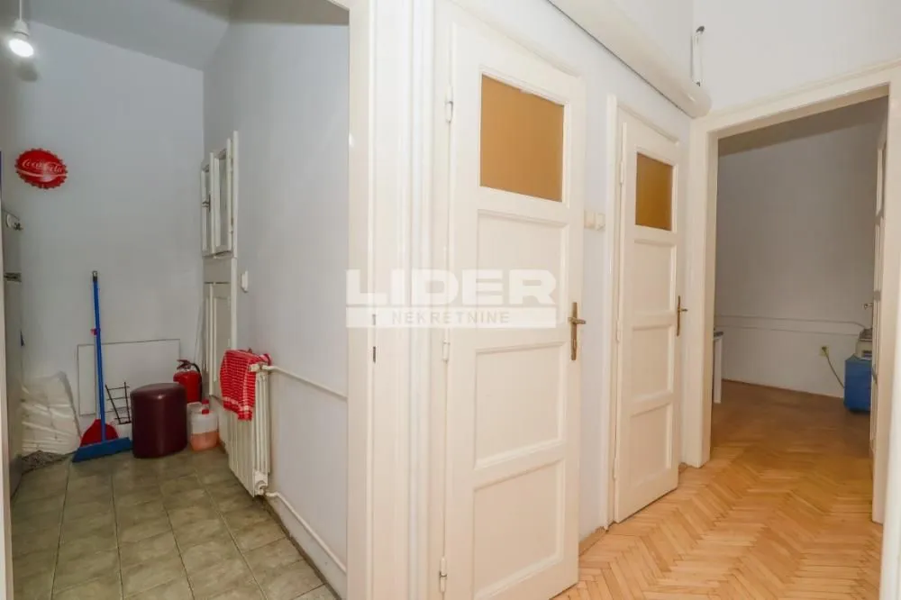 Rent, apartment, 87m², Stari Grad, Beograd