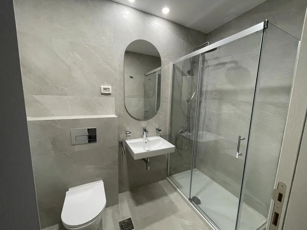 Prodaja, jednosoban stan, 46m², Central Point, Podgorica