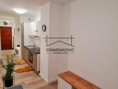 Izdavanje, stan, 34m², Sajam, Novi Sad Sve Podlokacije - image 11