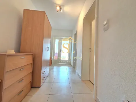 Rent, one bedroom apartment, 70m², Tripovići, Tivat - image 12