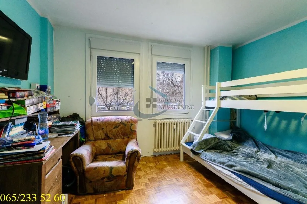 Sale, three bedroom apartment, 73m², Novi Beograd Blok 34, Novi Beograd Sve Podlokacije