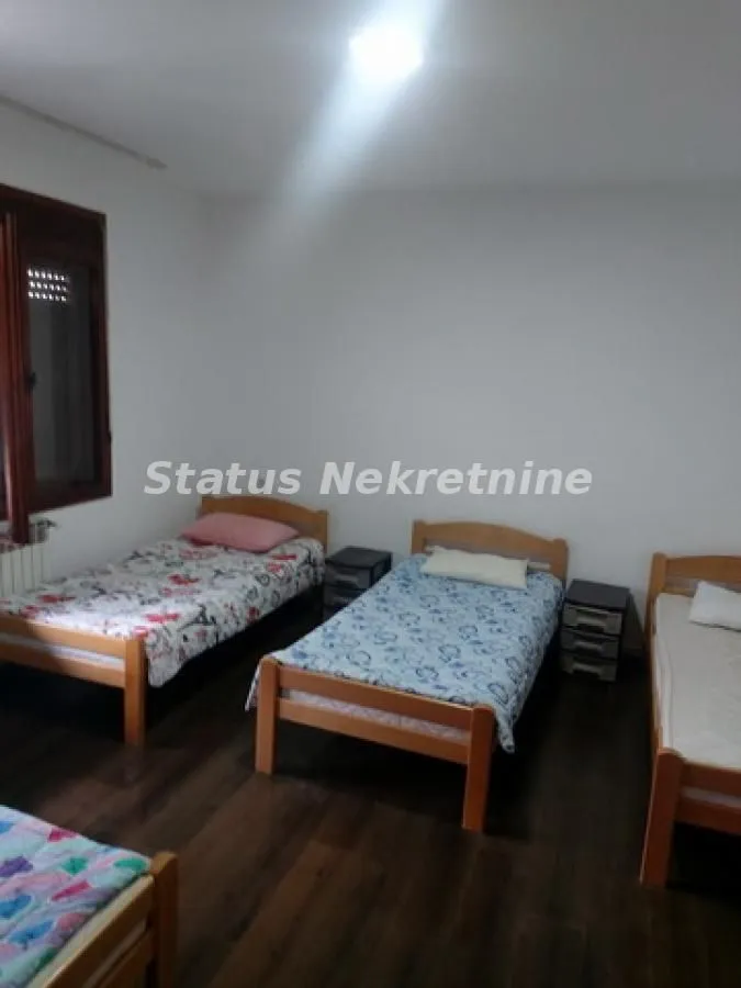 Prodaja, kuća, 261m², Inđija, Srbija