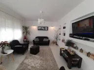 Prodaja, kuća, 260m², Centar, Jagodina - image 8