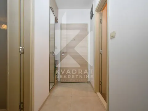 Rent, one bedroom apartment, 45m², Zagorič, Podgorica - image 9