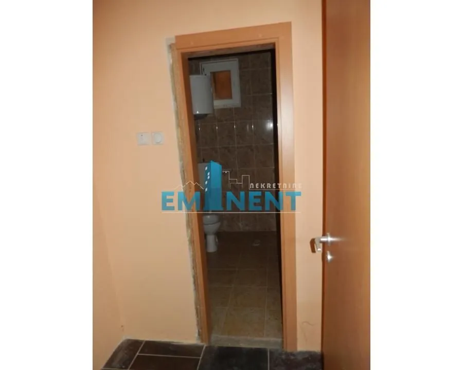 Sale, office space, 190m², Lion, Zvezdara Sve Podlokacije
