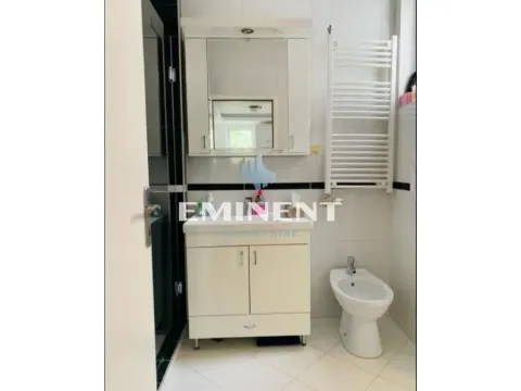 Izdavanje, trosoban stan, 80m², Vračar Hram, Vračar Sve Podlokacije - image 11