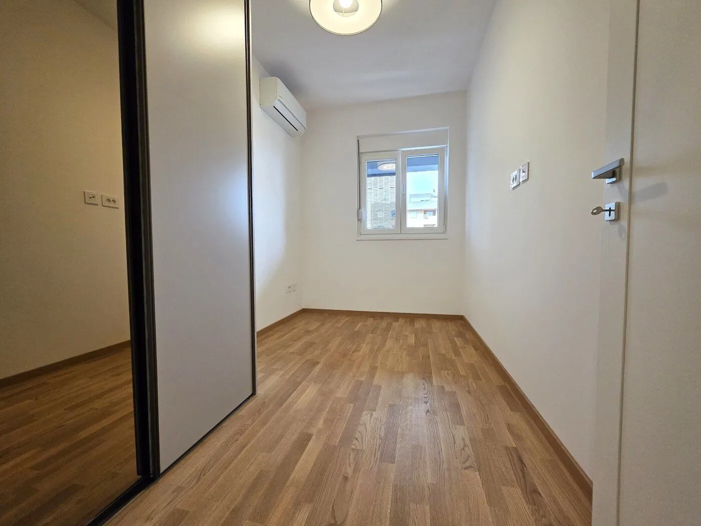 Rent, apartment, 82m², Stari Aerodrom, Podgorica