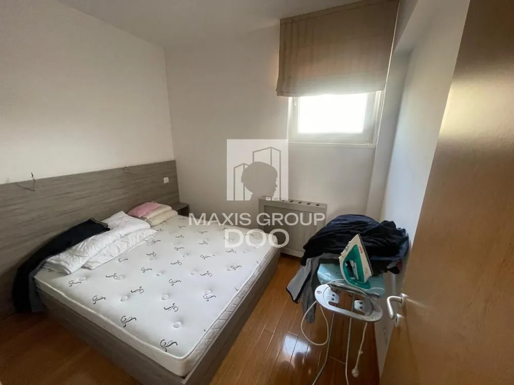 Sale, four bedroom apartment, 98m², Slavujev Venac, Zvezdara Sve Podlokacije
