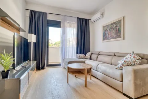 Izdavanje, jednosoban stan, 53m², Budva, Crna Gora - image 6