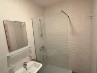 Izdavanje, dvosoban stan, 68m², City Kvart, Podgorica - image 24